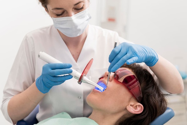 Laser teeth whitening treatment for brighter, lasting smiles
