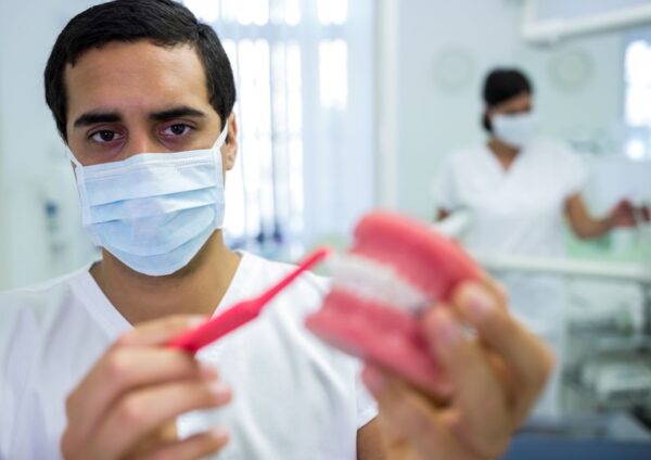 Dental tourism in Kolkata for NRI dental treatment